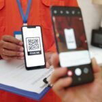 Client scanning QR code for payment